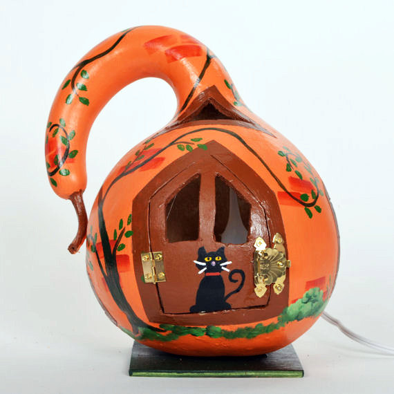 Halloween gourd house and black cat with electric light, decorative gourd art
